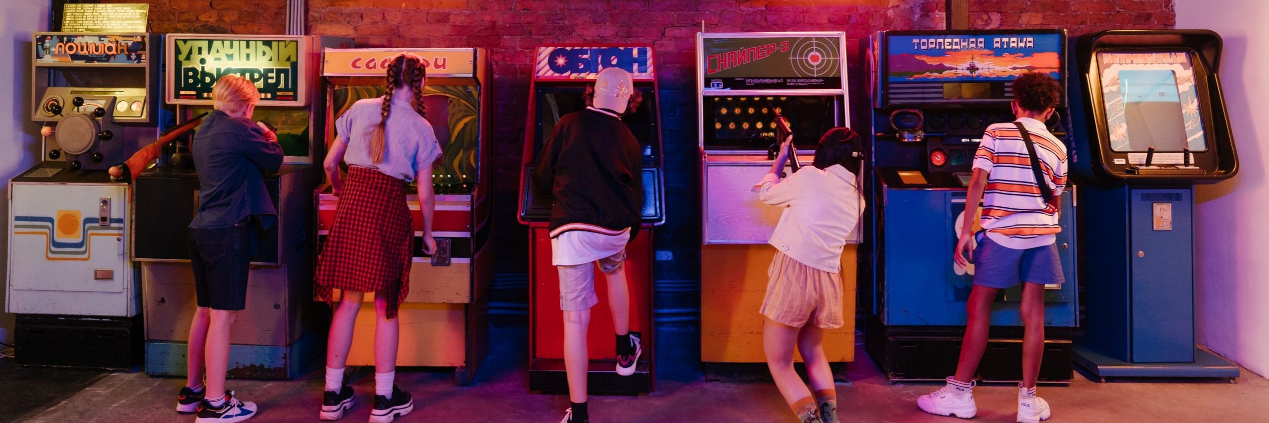 pexels-cottonbro-4836371